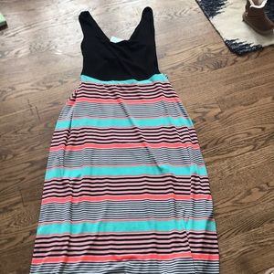 Maxi dress with cut out back